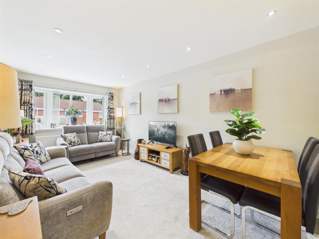 House in York - View 4
