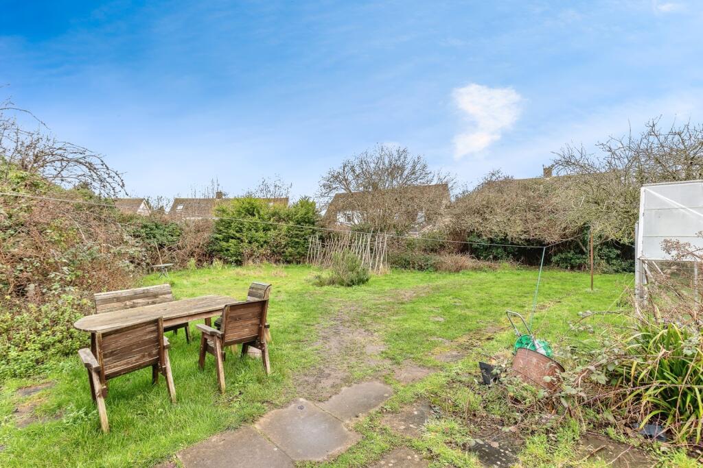 Little Orchard, Station Road, Portbury, Avon, BS20 photo 2