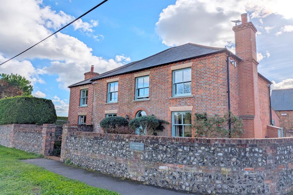 Main image of property: Common Road, Emsworth, PO10