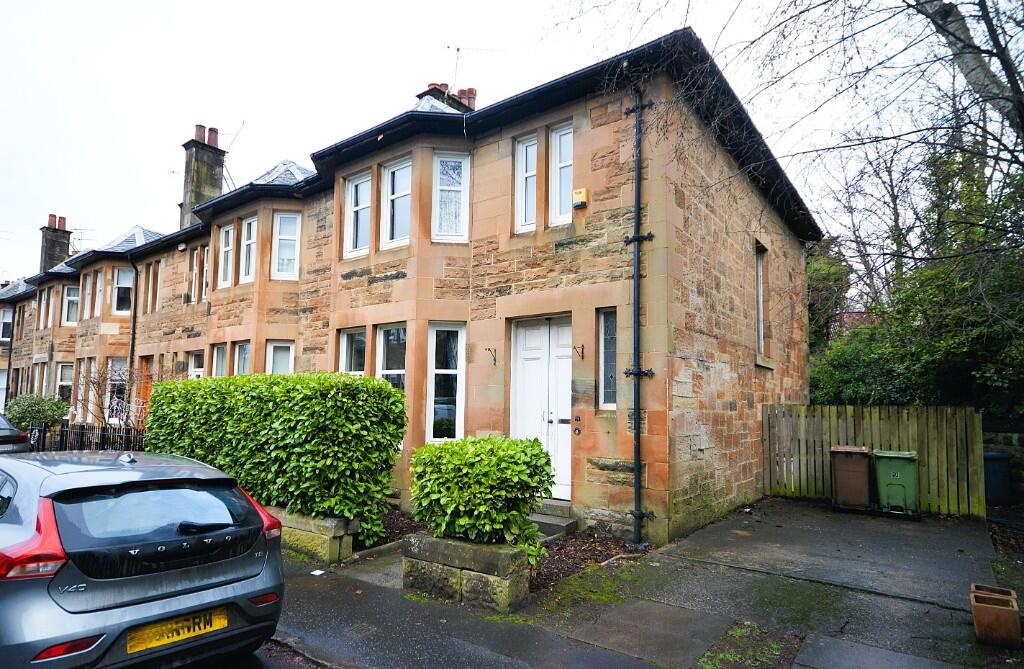 Main image of property: Orchard Park,Giffnock,Glasgow,G46