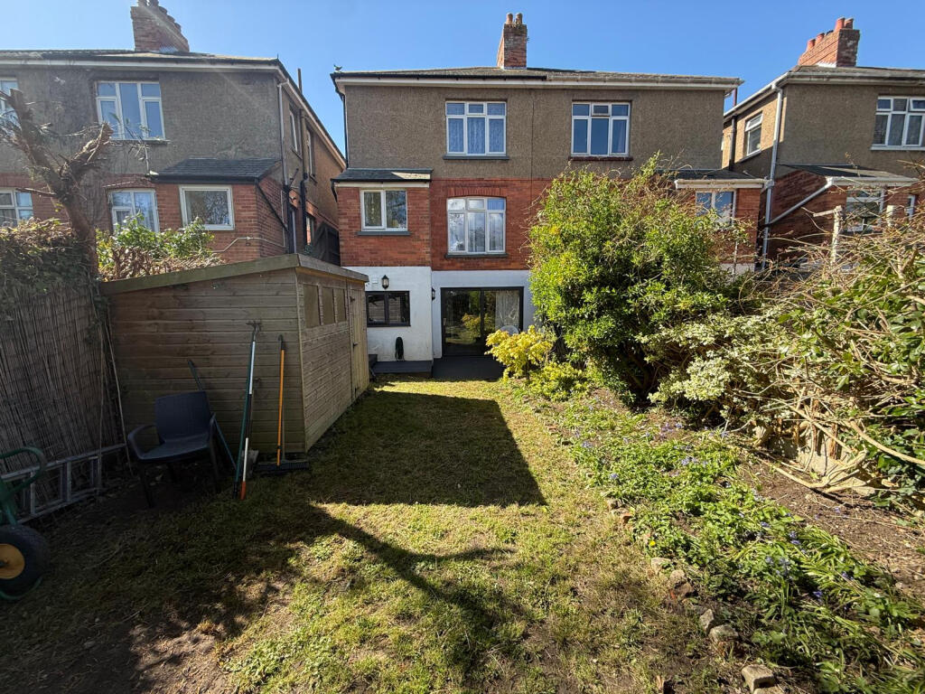 Apartment in Bournemouth, Ensbury Park - View 5