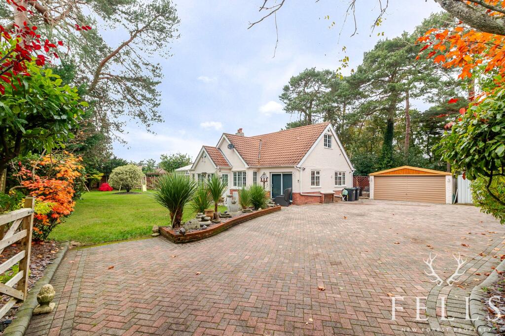 Main image of property: Garden Lane, St. Leonards, BH24
