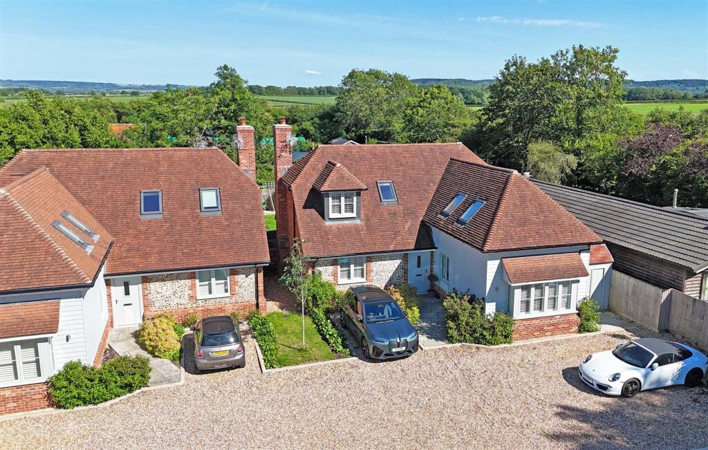 Main image of property: Towersey, Thame