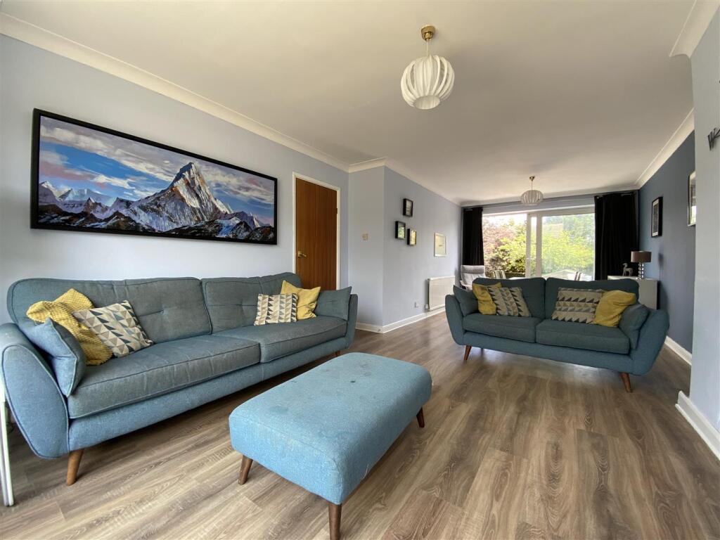 Maurice Drive, Countesthorpe, Leicester photo 2