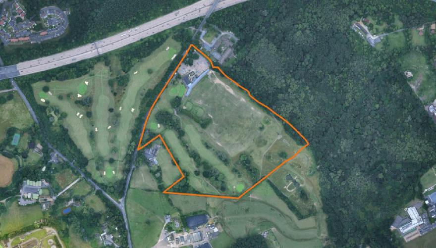 Pachesham Golf Centre .png
