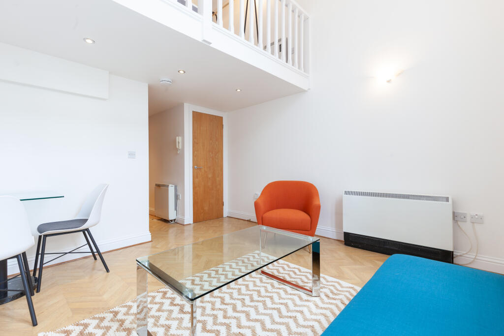 Main image of property: THAMES STREET, OXFORD, OX1