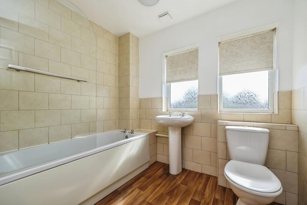 House in Nottingham - View 4