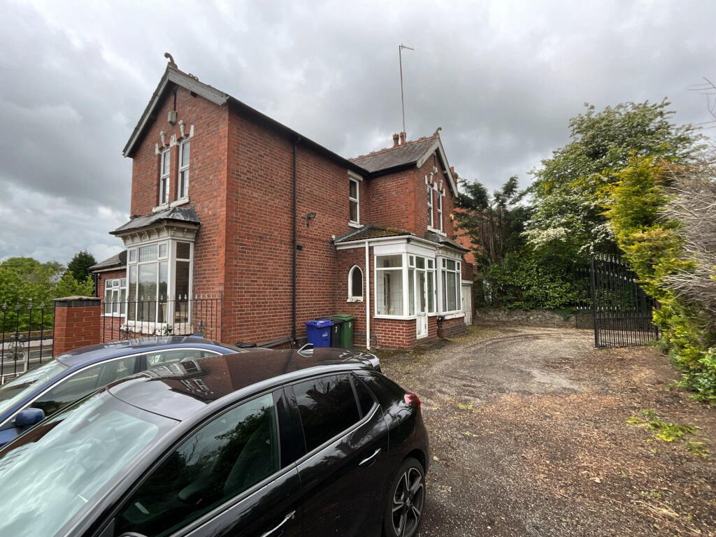 Main image of property: Drews Holloway, Halesowen, B63 2AF