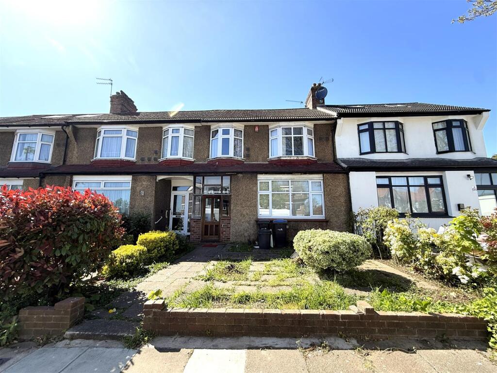 Main image of property: Connaught Gardens, London