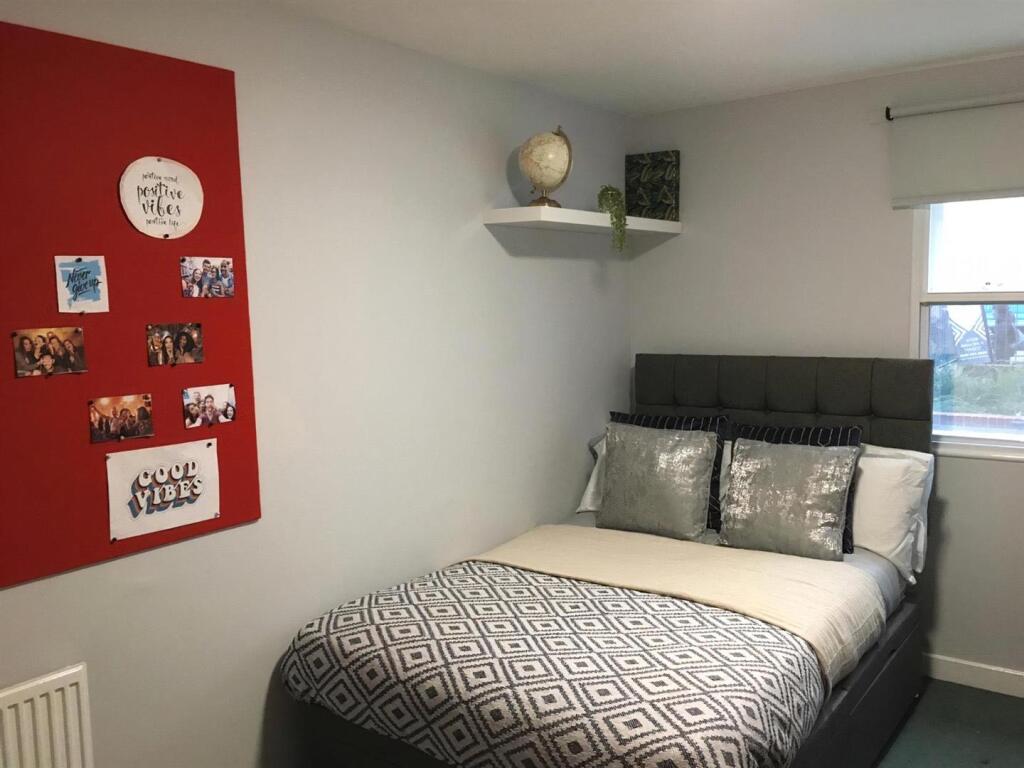 1 bedroom flat share for rent