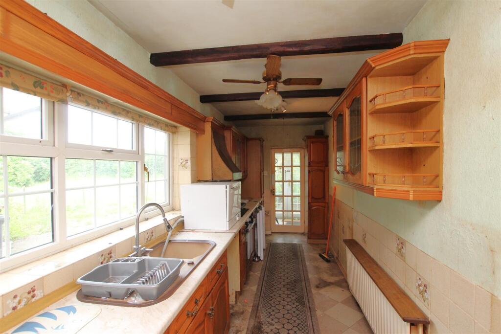 Caistor Road, Little Limber, Grimsby photo 5