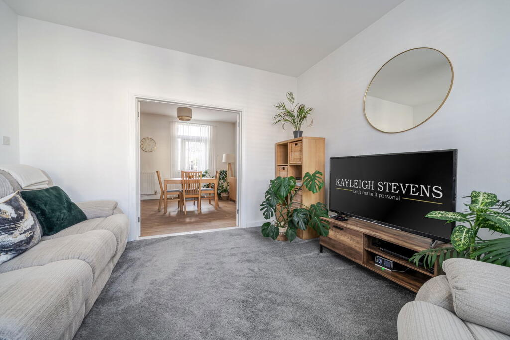 House in Gillingham, Hale - View 4