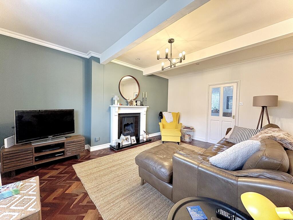 Clement Road, Bilston, WV14 photo 4
