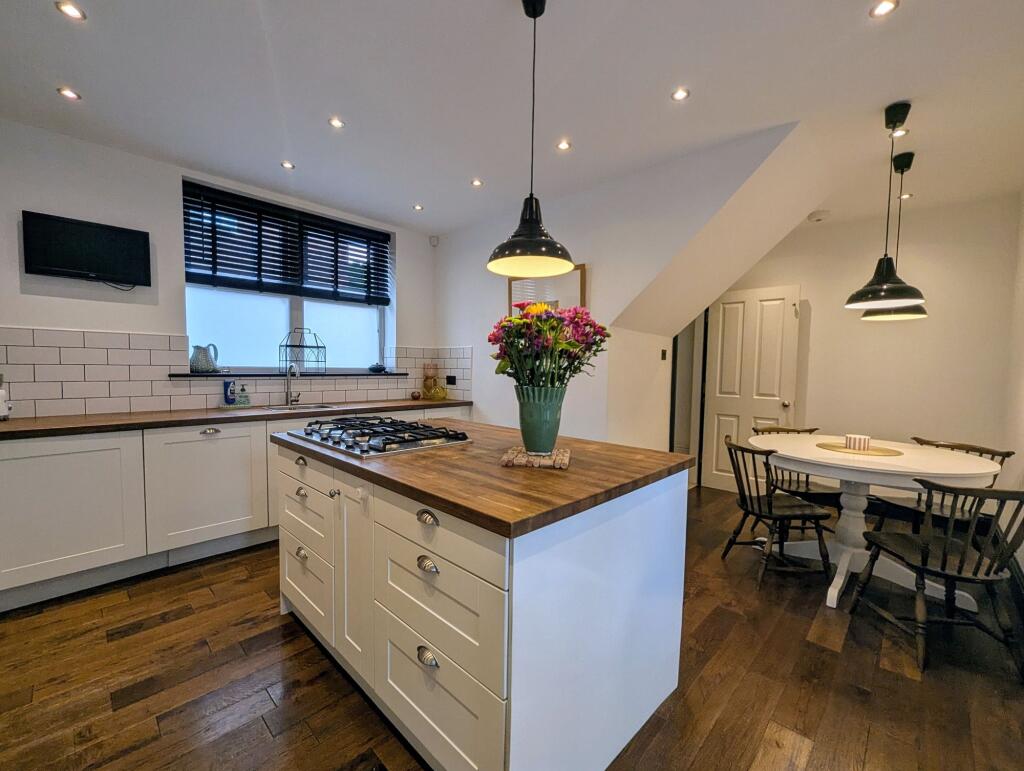 House in South Tyneside, The Lawe - View 2