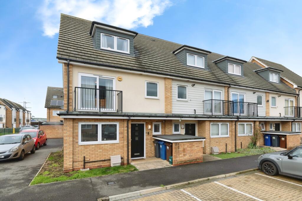 Main image of property: Sartoria Close, Grays, Essex, RM20