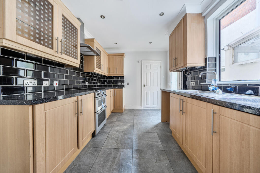 House in Reading - View 5