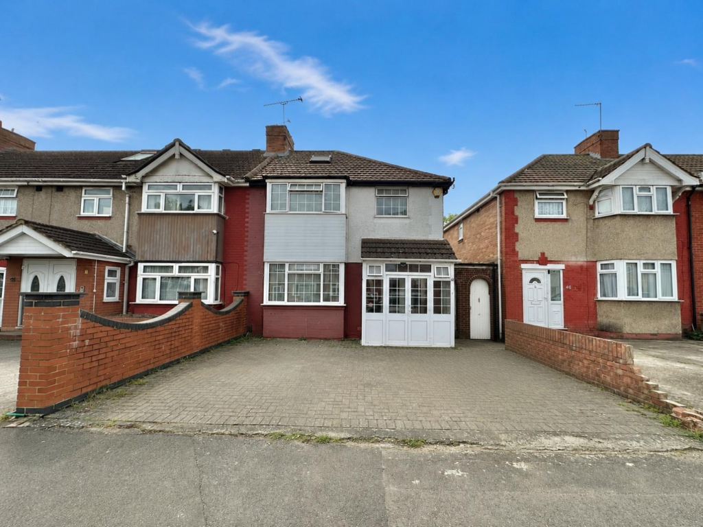 Main image of property: Berwick Avenue, Hayes