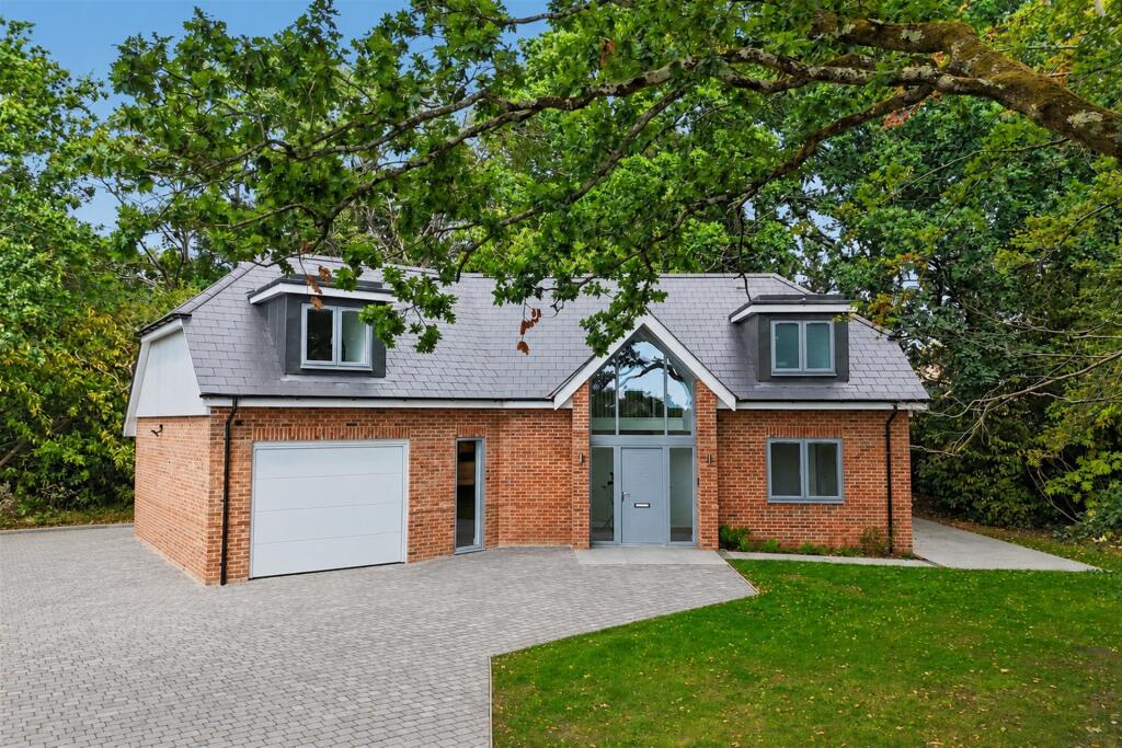 Main image of property: Broadstone
