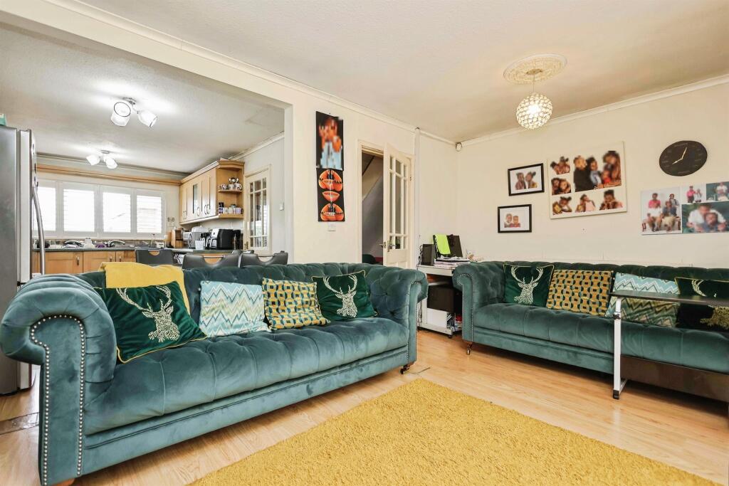 House in Birmingham, West Midlands - View 5
