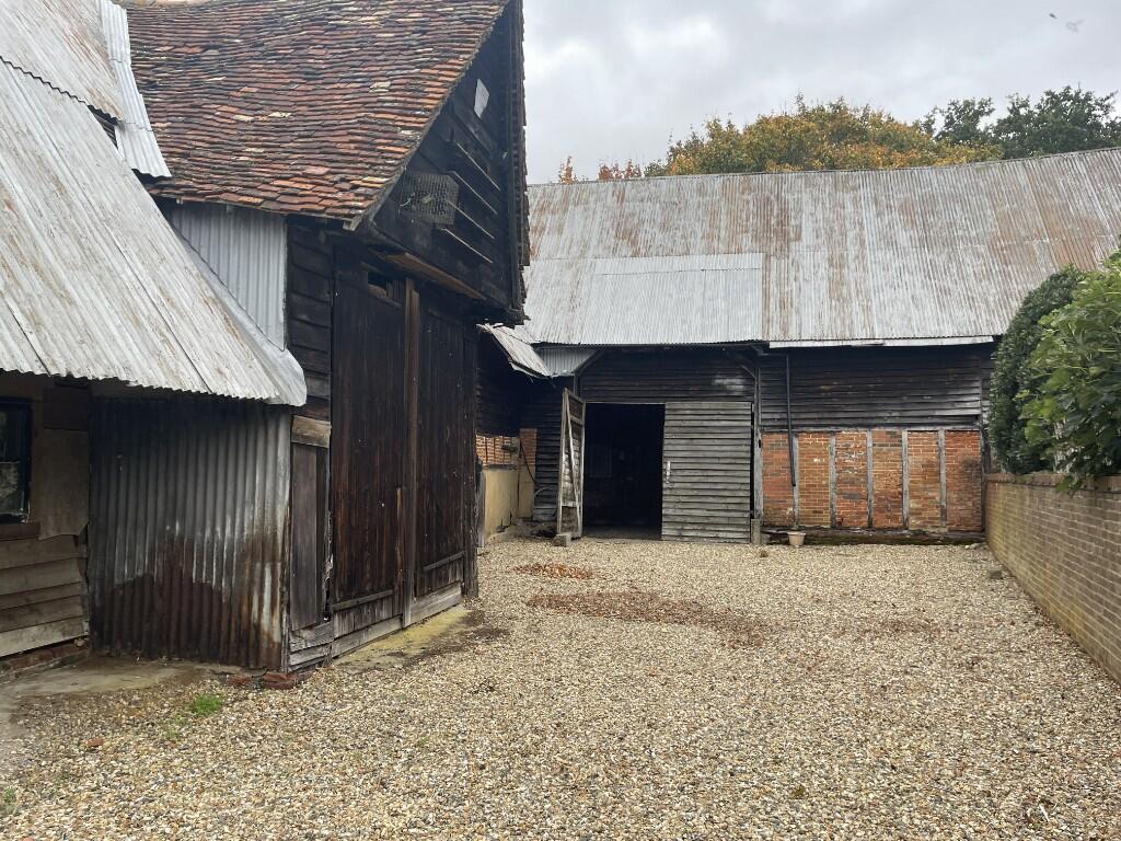 Main image of property: Maydencroft Lane, Hitchin, Hertfordshire, SG4