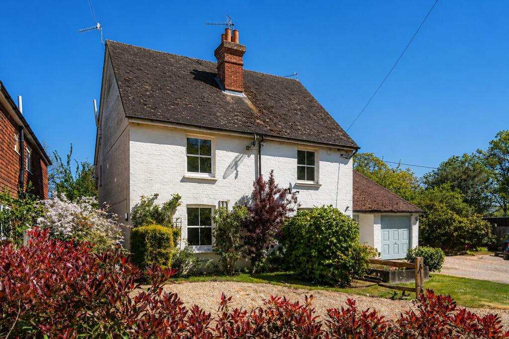 Main image of property: Sunnyside Cottages, Rushett Common, Bramley, GU5 0LG