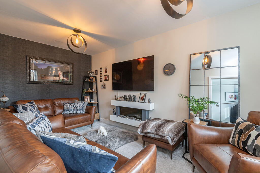 House in Kirklees, West Yorkshire - View 4