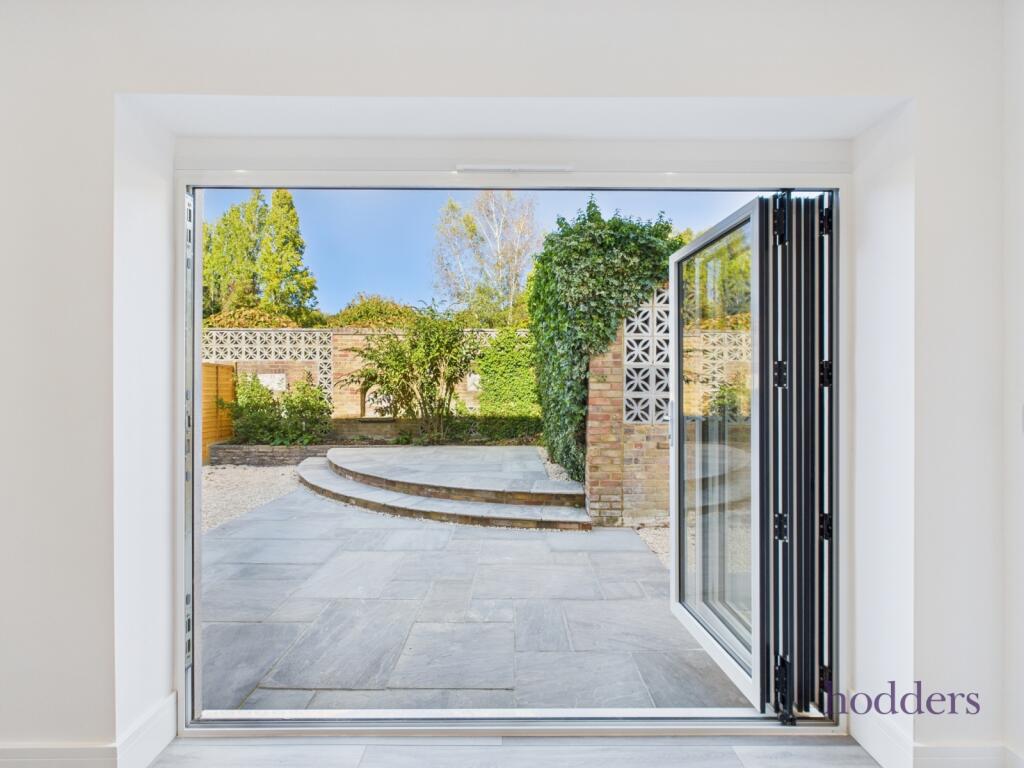 Main image of property: Chertsey, Surrey, KT16