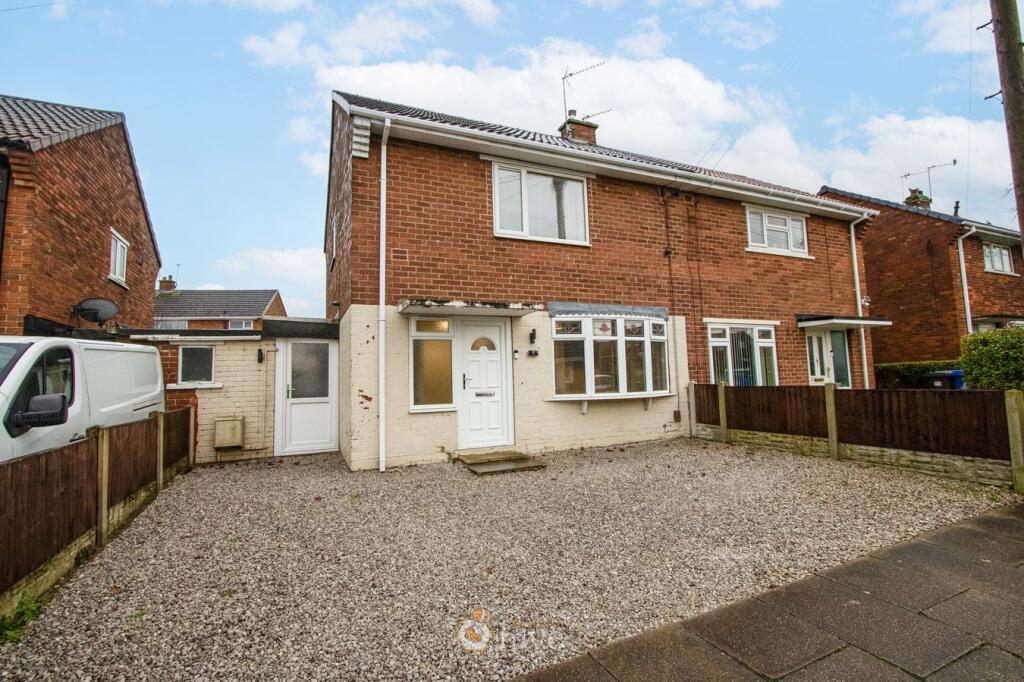 2-bed semi-detached on Villa Park Road, Cantley, Doncaster, DN4, £160,000
