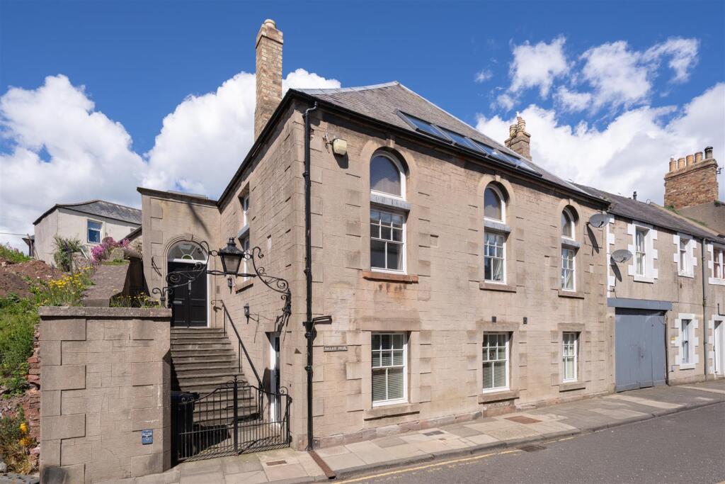 Main image of property: 2 Ballast House, Eyemouth, TD14
