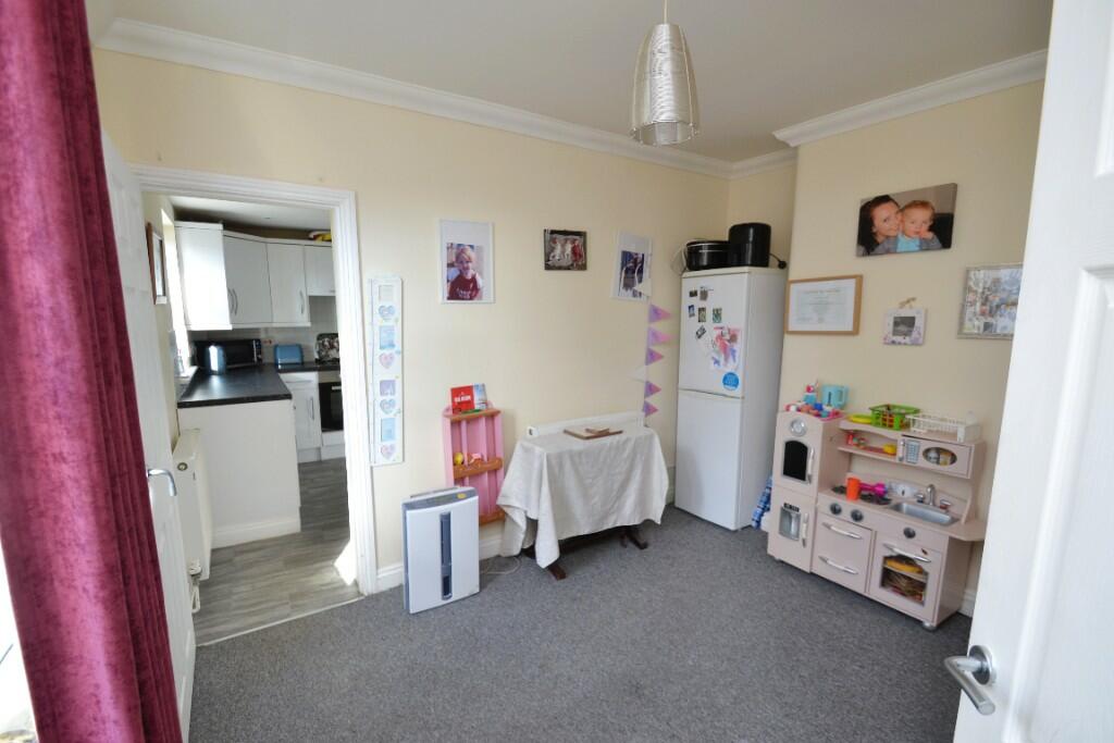 14, South Street photo 3