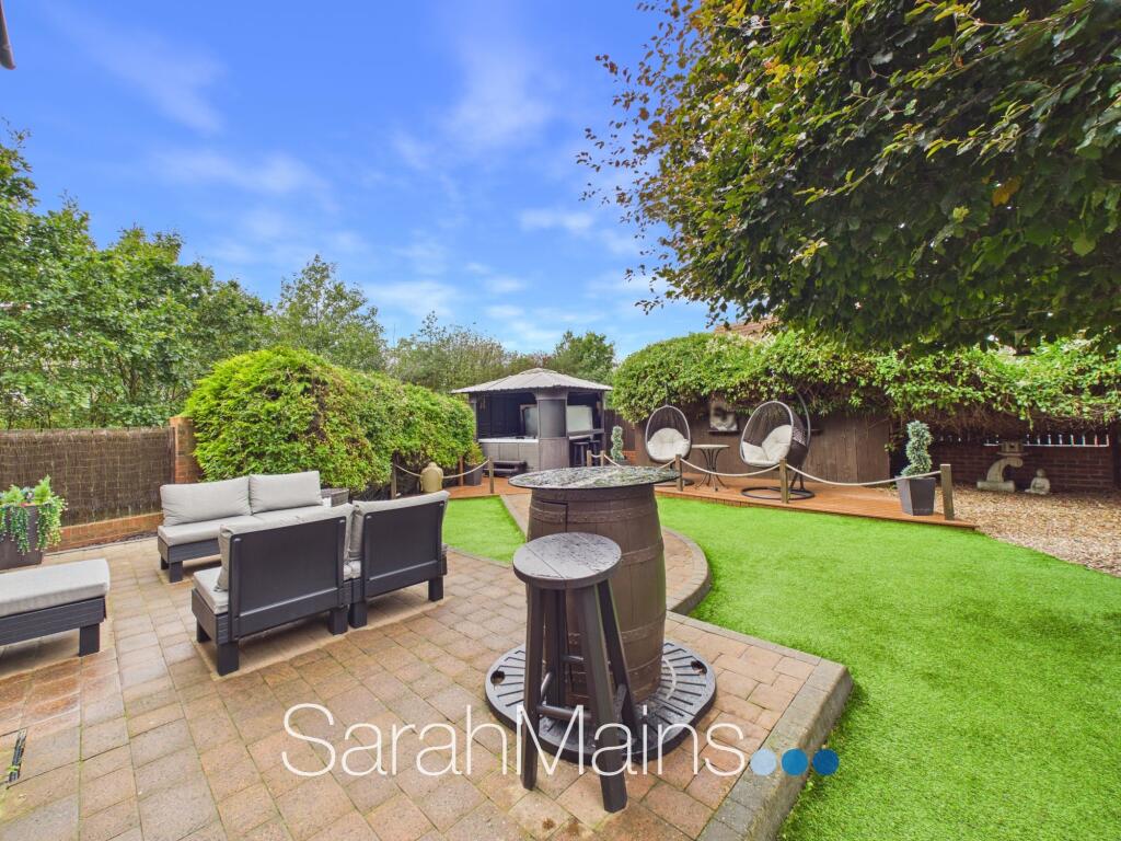 House in Chester-le-Street, Eighton Banks, North Side - View 4