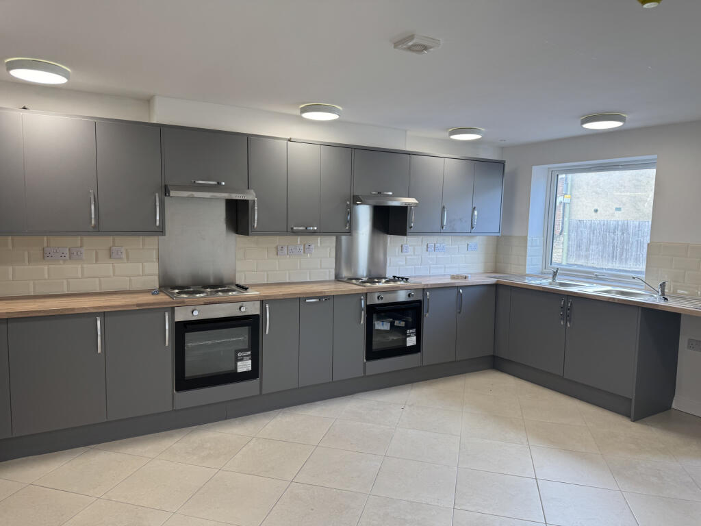 Main image of property: Hollow Way, Cowley, Oxford, Oxfordshire, OX4