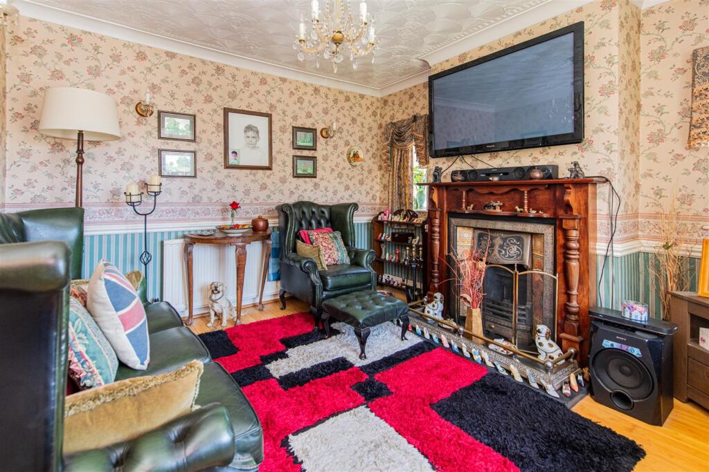 House in Broughton, Little Cransley - More