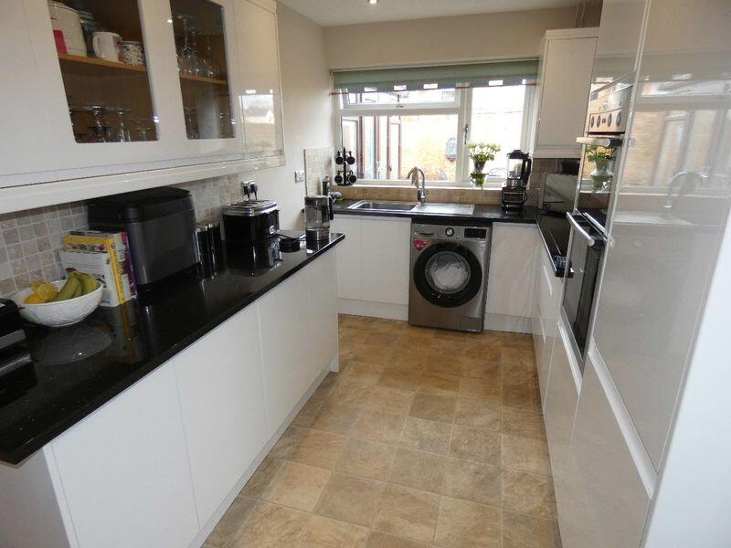 Askwith Road, Saintbridge, Gloucester photo 2