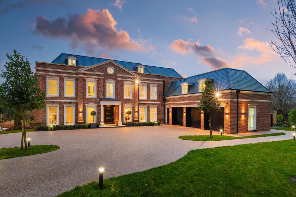 Main image of property: Charters Gate, Ascot, Berkshire, SL5