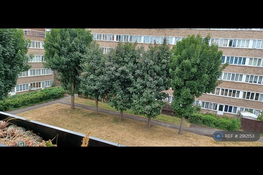 3 bedroom maisonette for rent