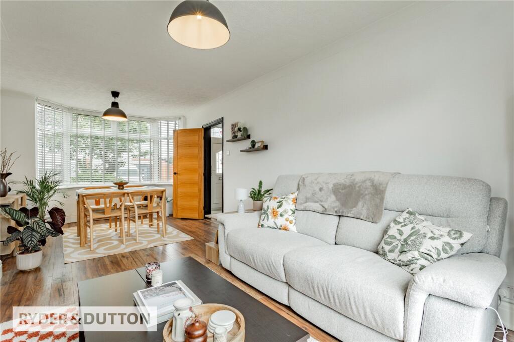 House in Manchester, Greater Manchester - More