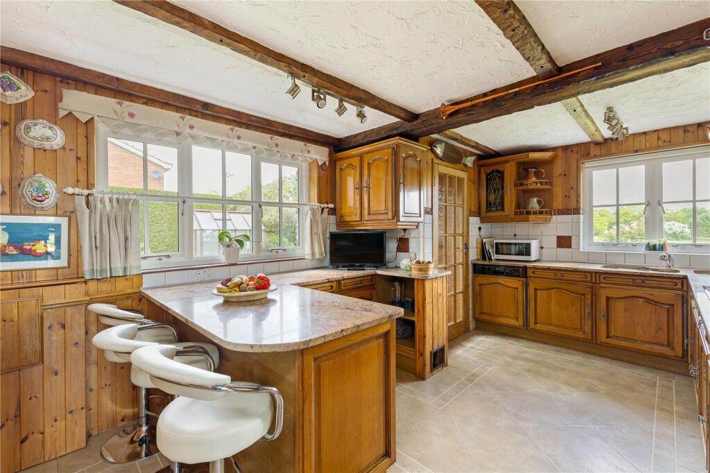 Additional image 6 of Pie Garden, Flamstead, St. Albans, Hertfordshire, AL3