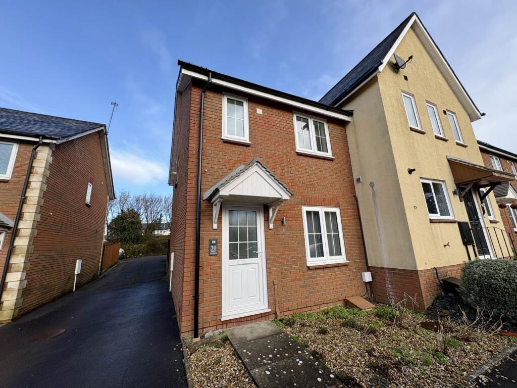 Main image of property: Trem Y Duffryn, Broadlands, Bridgend