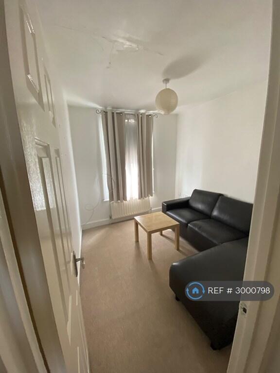 Main image of property: Lower Richmond Road, London, SW15