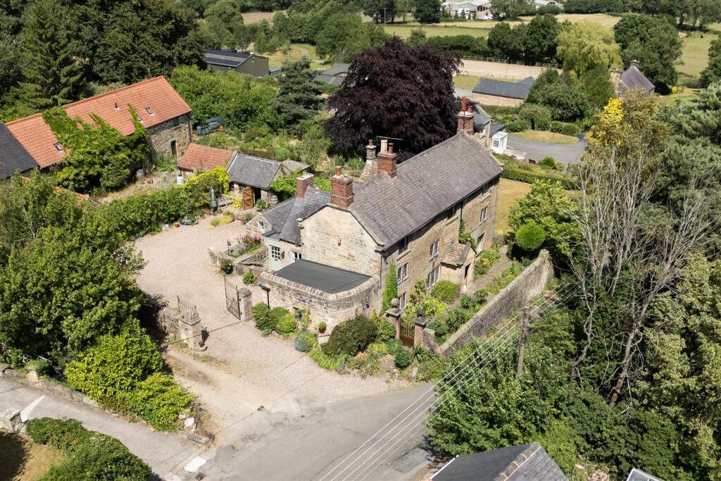 Main image of property: Handley House, Handley Lane, Handley, Derbyshire, S45 9AT