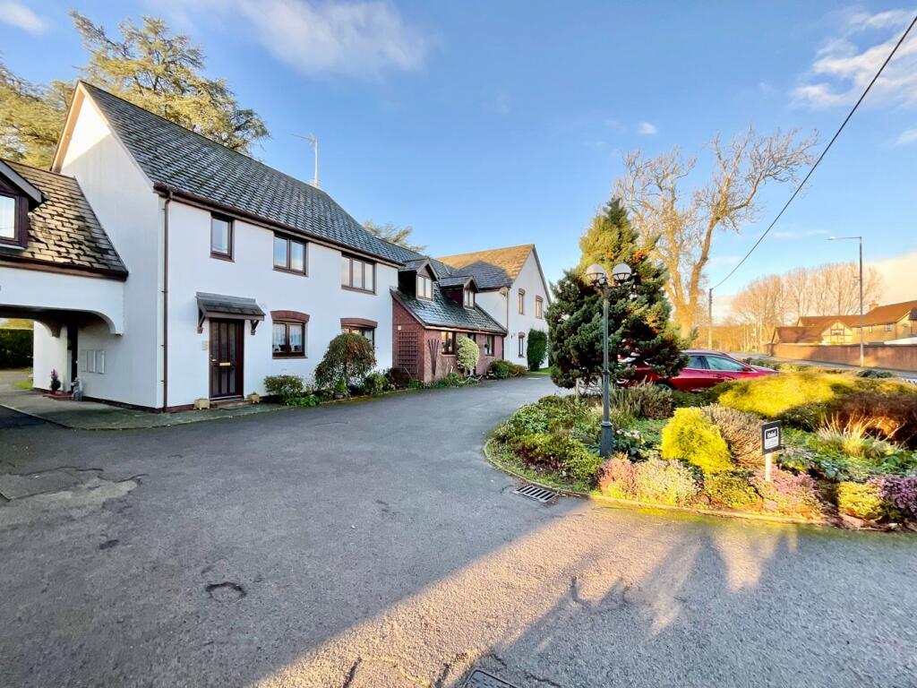 Main image of property: Caerleon Road, Ponthir, Newport, NP18