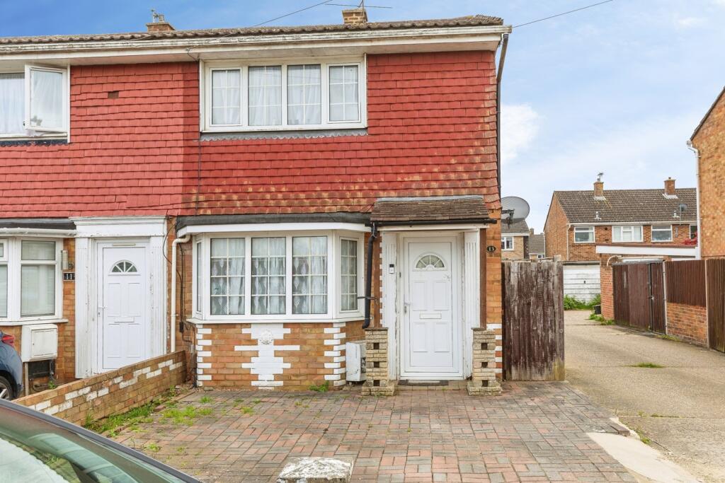 Main image of property: St. Pauls Close, Rochester, Kent, ME2