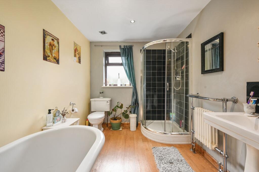 House in Ashford, Bybrook, Repton Park North - More