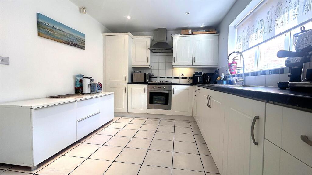 Additional image 7 of Yarningale Close, Birmingham