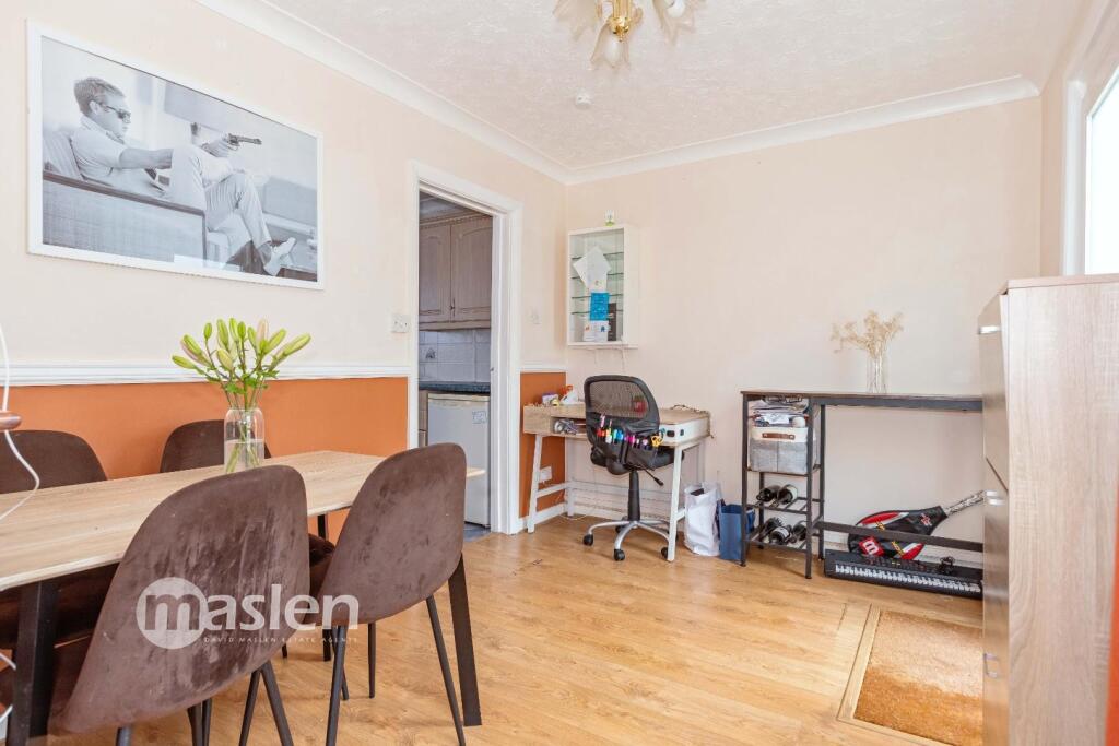 House in Brighton - View 4