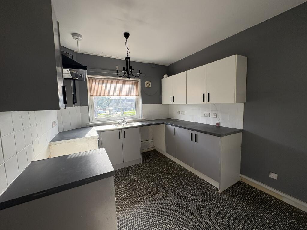 Apartment in Paisley - View 5