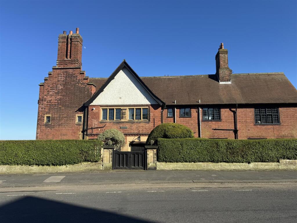 Main image of property: Esplanade Crescent, Scarborough