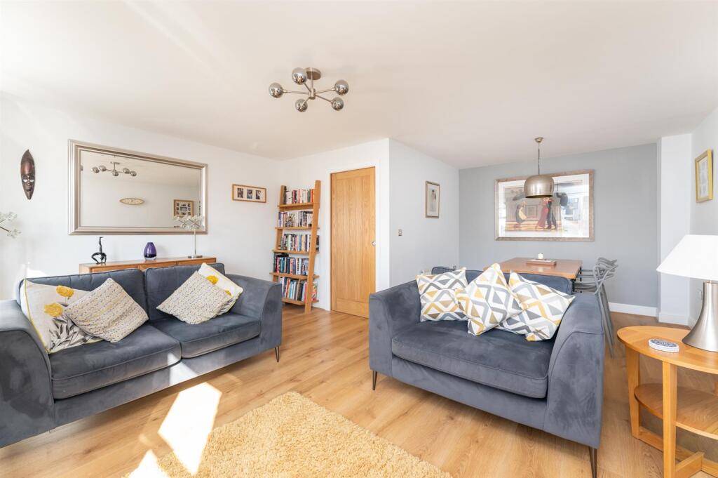 Fowlers Croft, Otley photo 3