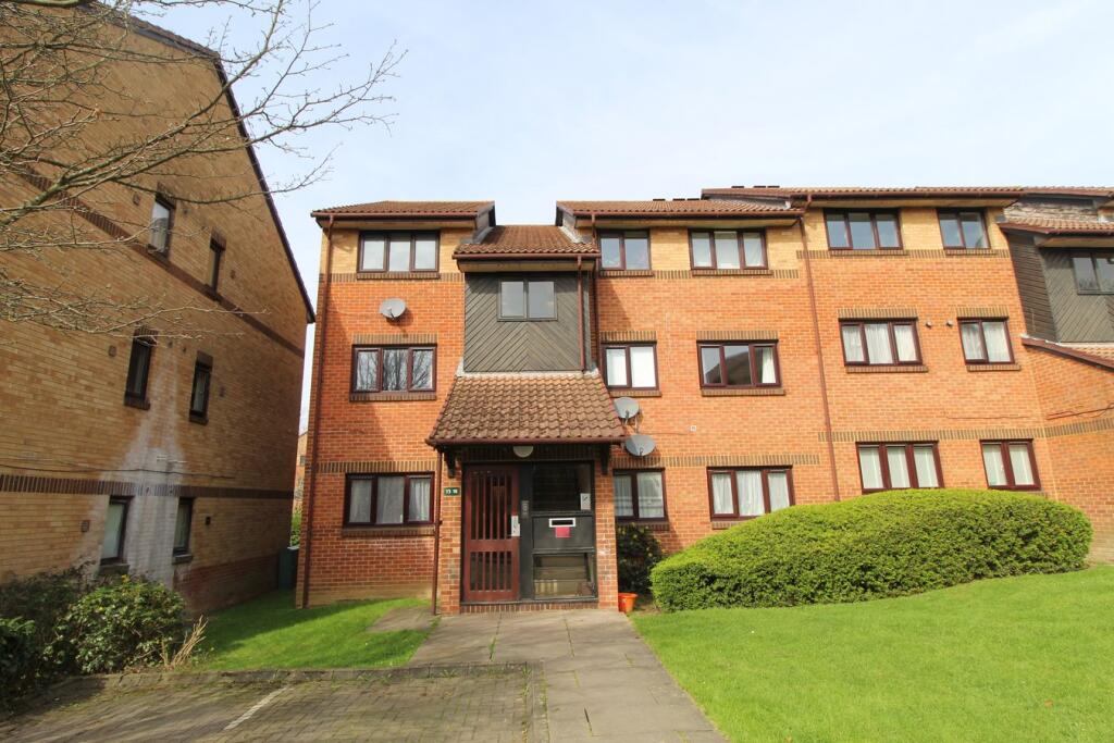 Main image of property: Pavilion Way, Edgware, HA8